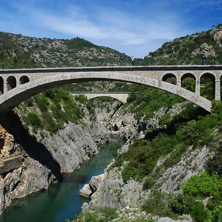 Le Colombier Apartment *